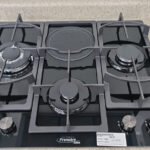 Estufa empotrable de gas 4 hornillas combinada 3 a gas y 1 electrica MARCA PREMIERE BY ABM